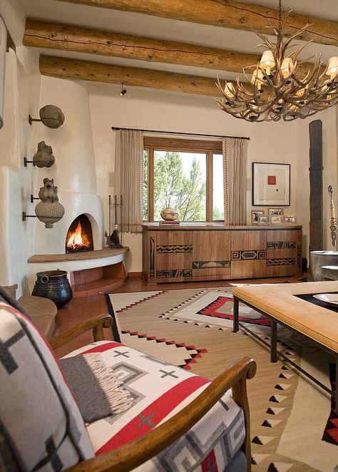 Santa Fe Chic by Samuel Design Group Santa Fe Home Decor, Southwest Interior Design, Southwest Interior, Santa Fe Decor, Southwestern Interior, Ideas Terraza, Southwest Living, Santa Fe Home, New Mexico Homes