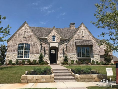 Brick House Exterior Ideas, Brick And Stone Exterior Combinations, White Home Exterior, Brick House Exterior, Acme Brick, House Exterior Ideas, Cladding Design, Stone Exterior, Brick Stone