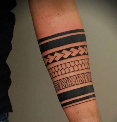 Latest Armband Tattoo Designs Tato 3d, Tato Maori, Font Tato, Tattoo Band, Forearm Band Tattoos, Armband Tattoo Design, Palm Tattoos, Men Tattoos, Arm Band Tattoo