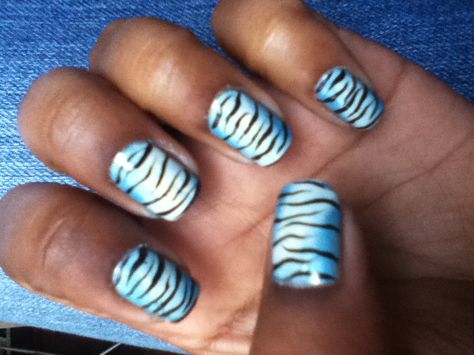 Blue and white tiger Tiger French Nails, White Tiger Nails, Mcbling Nails, Tiger Stripe Nails, Tiger Nail Art, Snow Tiger, Tiger Nails, Orange Tiger, Zebra Nails