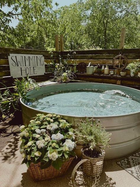 Pool Stock Tank, Tank Pool Ideas, Stock Tank Pool Ideas, Stock Tank Pools, Stock Tank Swimming Pool, Tank Swimming Pool, Tank Pools, Stock Pools, Stock Tank Pool Diy