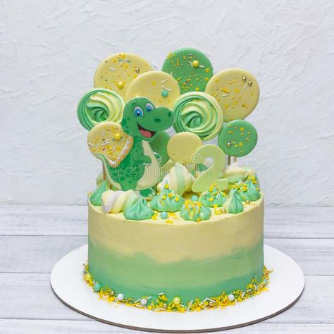 Green And Yellow Birthday Cake, Yellow Dinosaur Cake, Green And Yellow Cake, Green Dinosaur Cake, Green Cake Birthday, Cute Dino Cake, Barney Birthday Cake, Yellow Birthday Cake, Smurfs Cake