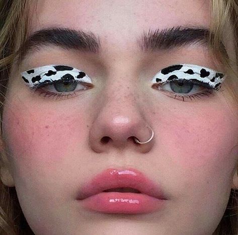 Hallowen Schminke, Matte Make Up, Make Up Designs, Maquillage On Fleek, Makeup Memes, Indie Makeup, Make Up Inspiration, Eye Makeup Designs, Makijaż Smokey Eye