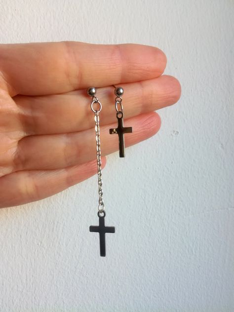 Grunge Earrings, Anime Earrings, Earrings Gothic, Stainless Steel Cross Pendant, Alternative Grunge, Silver Chain Earrings, Gothic Cross, Chain Earring, Gothic Crosses