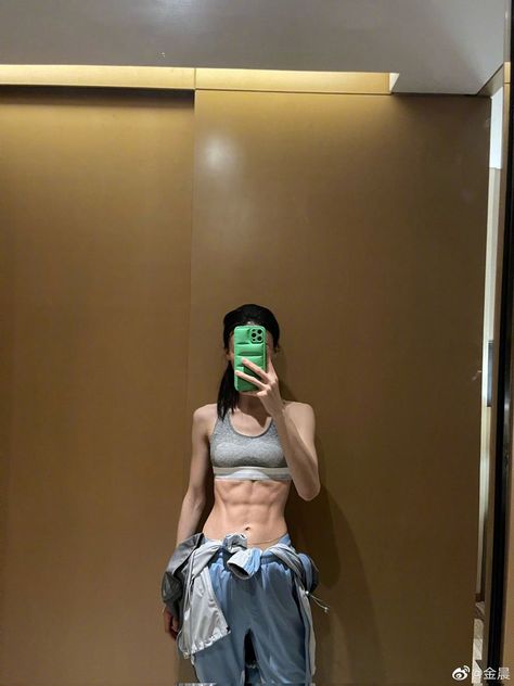 Jin Chen, Wang Ziyi, Abs Muscles, Masc Women, Buff Women, Modele Fitness, Keep Shining, Fitness Inspiration Body, Muscle Girls