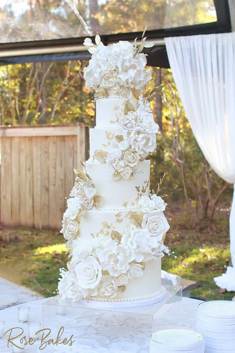 Tylose powder Gum Paste Recipe, Homemade Gum, Wedding Cake Stand Gold, Whimsical Wedding Cakes, Fruity Cake, Luxury Cake, Marshmallow Fondant, Paste Recipe, Classic Wedding Cake