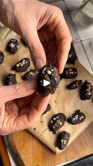 388K views · 35K reactions | Healthy Sweet Treats 🍫 

I get sugar cravings everyday and as much as I like a treat I was looking for ways to have a slightly healthier way to satisfy my cravings and I think this may be the one 

Ingredients:
- Medijool Dates
- Almonds
- Peanut Butter
- Dark Chocolate
- Sea salt / dedicated coconut 

Method:
- Cut open the dates and add peanut butter and an almond 
- Cover in melted chocolate 
- Add sea salt and/or dedicated coconut
- Place in freezer for 30 minutes
- Take out and leave in fridge ready to eat!

Kettle: @lecreuset 

#healthyfood #healthydessert #cooking #recipe #cookingathome #cozyhome #boatlife #dessert | Adam Lind | adam.floatinghome · Original audio Dates Cacao Recipes, Recipes Using Dates Healthy, Dates Recipes Healthy, Desert Videos, 2024 Changes, Broccoli Mum, Date Recipes Healthy, Dates Recipes, Quiche Muffins