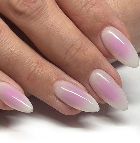 Ombre Circle Nails, Circle Ombre Nails, Baby Pink Aura Nails, Ombre Aura Nails, Aura Manicure, Almond Ombre Nails, Aura Nails Pink, Aura Nails, Cute Simple Nails