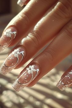 nail art Short Nail Design, Prom Nail Designs, Nail 2024, Minimalist Nail, Prom Nail, Nails Trend, Beauty Hacks Nails, Gel Nail Art Designs, Elegant Nail Designs