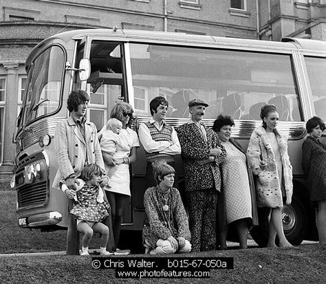 The Beatles at Smedley's fish and chip shop, Taunton, 15 September 1967 Detroit Riots, The Magical Mystery Tour, Fashion 60s, Detroit History, Magical Mystery Tour, Baseball Ideas, Top Of The Pops, With The Beatles, The Royal Albert Hall