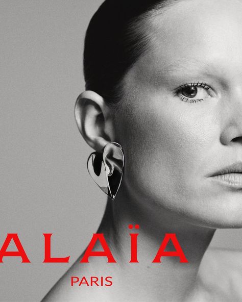 Anna Ewers Is Made to Exacting Standards in Alaïa WS2024 Ads — Anne of Carversville Advertising Campaign Design, Anna Ewers, Elite Model Management, Azzedine Alaia, Jewelry Photoshoot, Kaia Gerber, Her World, Advertising Campaign, Fashion Poses