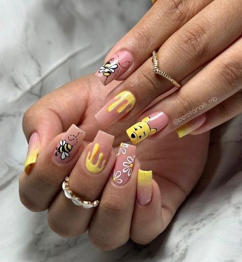 Sesame Street Nail Designs, Kelebek Nail Art, Cartoon Nail Ideas, Winnie The Pooh Nails Acrylic, Mystery Nails, Minions Nails, Spongebob Nails, Burgundy Acrylic Nails, Cartoon Nail Designs