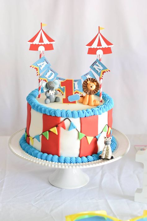 Circus Bday Cake, Animal Circus Cake, Circus 1 Year Birthday, Circus 1st Birthday Cake, Circus Themed Birthday Party Ideas, Circus Theme Cake Smash, Circus Carnival Cake, Circus Animal Theme Party, Circus First Birthday Cake