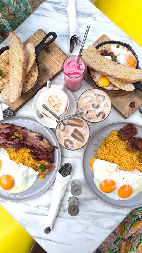 Food flatlay breakfast eggs coffee Food Flatlay, Egg Coffee, Breakfast Eggs, Egg Breakfast, Coffee