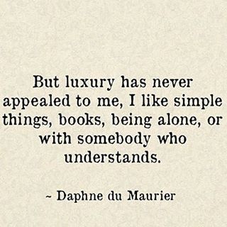 Life is too short for undesirable distractions. 🌞💕🌍 Well Spoken, Being An Introvert, Daphne Du Maurier, Women Writers, Author Quotes, Writers And Poets, Literature Quotes, Philosophy Quotes, Quotes By Famous People