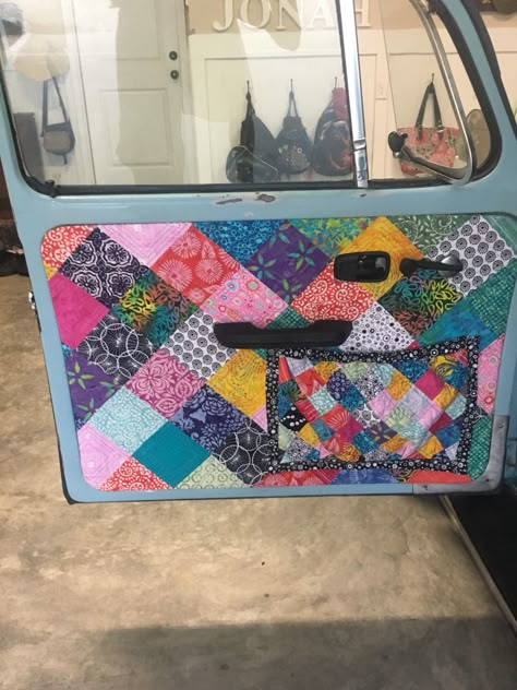 Car Interior Makeover, Beetle Car Interior Decor, 70s Car Aesthetic Interior, Car Interior Design Diy, Painted Car Interior, Diy Car Interior, Beetle Car Decor, Beetle Car Aesthetic Interior, Car Roof Interior Diy