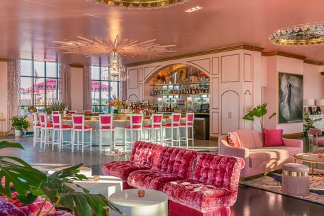 See Photos of Nashville's Dolly Parton-Inspired Rooftop Bar | POPSUGAR Food Dolly Patron, Natty Light, Nashville Bars, Nashville Hotels, Rooftop Venue, Nashville Wedding Venues, Nashville Trip, Tennessee Wedding, Barbie Dream House