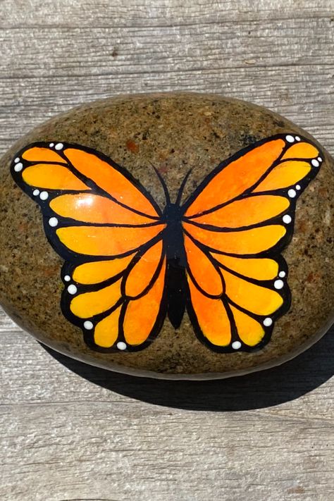 Designing A Garden, Garden From Scratch, Magical Butterfly, Painted Garden Rocks, Paint Nail, Stone Art Painting, Garden Solutions, Painted Rocks Diy, Rock Painting Patterns