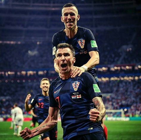 Croatia 2-1 England (11July) Football Dream, Croatia Football, Nike Airmax 97, Off White Hoodie, Match Of The Day, World Cup Russia 2018, Soccer Life, World Cup Final, World Cup 2018