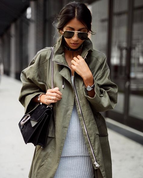 Sock Boots Outfit, Kayla Seah, Green Boots, Sock Boots, Winter Outfit Inspiration, Tony Bianco, Outfit Inspiration Fall, Cute Jackets, Warm Outfits