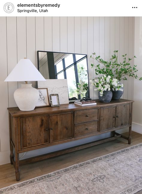 Sideboard Styles, Console Table Entryway, Table Entryway, Dream Bedroom Inspiration, Amber Lewis, Living Room Update, Dining Room Walls, Oak Veneer, Upcycled Furniture