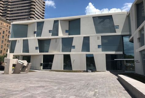 Asian Jasmine, Glassell School Of Art, Brown Foundation, Steven Holl, Sculpture Garden, School Of Art, School Building, Outdoor Sculpture, Roof Garden