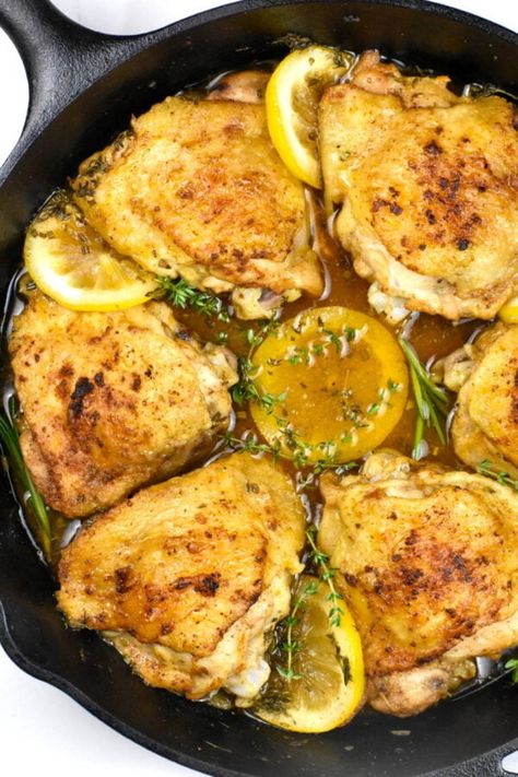 Chicken Cast Iron Recipes, Recipes Cast Iron Skillet, Cast Iron Chicken Thighs, Cast Iron Chicken, Great Dinner Ideas, Great Chicken Recipes, Iron Recipes, Lemon Rice, Skillet Dinners