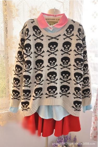 Tops For Winter, Pattern Sweaters, Sick Clothes, Sweater Rajut, Skull Clothing, Cardigan Fashion, Pattern Sweater, Cute Sweaters, Knit Fashion