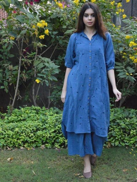 Palazzo And Kurthi, Khadi Suits Design, Long Kurti Designs Casual Cotton, Jamdani Kurta Design, Cotton Indigo Kurti Designs, Blue Kurta Woman, Indian Casual Wear Women, Kurta Palazzo Designs, Khadi Kurta Designs Women