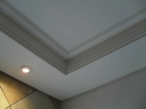 Ceiling Design Classic, Ceiling Cornice, Cornices Ceiling, Simple False Ceiling Design, Gypsum Ceiling Design, Roof Truss Design, Simple Ceiling Design, Cornice Design, False Ceiling Living Room