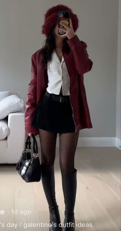 Black And Red Date Night Outfit, Valentines Outfits 2024, Valentine's Outfit Aesthetic, Valentine Y2k Outfits, Valentine’s Day Dance Outfits, Valentines Day Outfit Ideas Aesthetic, Galentines Outfits Teens, Punk Valentines Day Outfit, Alternative Valentines Day Outfits