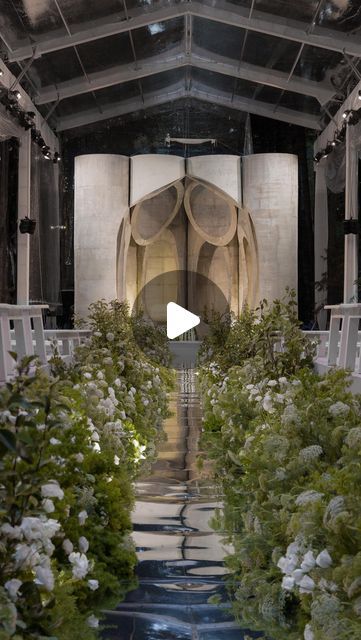 25K views · 3.1K likes | House of Kirschner on Instagram: "This marvelous wedding took place in Desierto de los Leones, a forest near Mexico City. For the ceremony, we set up a long marquee where guests sat on white benches at each side of the aisle. It was a sentimental moment for everyone when the bride and her parents walked the mirrored aisle —contoured by hundreds of stunning, bushy arrangements of white hydrangeas and poppies. Bride and groom met halfway and walked together up to the altar, which was created from concrete tubular structures with transversal cuts, creating an oblong void where the ceremony rituals were officiated, with both families next to the bride and groom. Around the venue, there were some simple white tables and banks where we placed beautiful arrangements of or Mirror Aisle, Mirrored Aisle, White Tables, White Bench, White Hydrangeas, Walk Together, White Hydrangea, Charleston Wedding, White Table