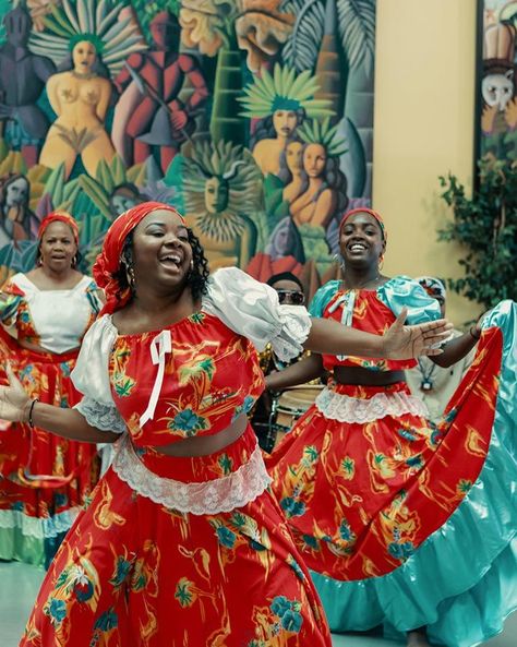 Explore Miami’s diverse heritage neighborhoods with Miami Arts & Heritage Months 🎨💃 Vacation Miami, Things To Do In Miami, Miami Vacation, Art And Music, Famous Beaches, Miami Art, Heritage Month, Arts District, Vibrant Art