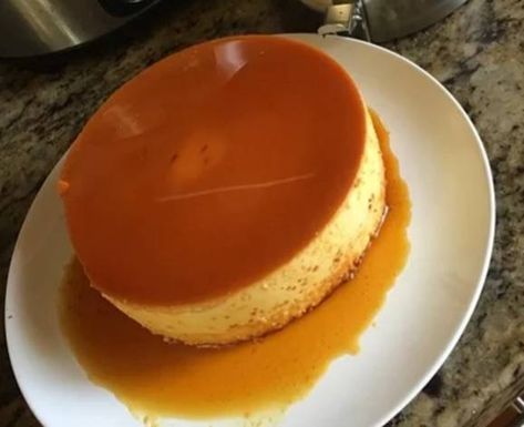 Baked Flan Recipe, Cheese Flan Recipe, Flan Recipes, Cheese Flan, Cream Cheese Flan, Mexican Flan, Caramel Flan, Flan Recipe, Easy Cream