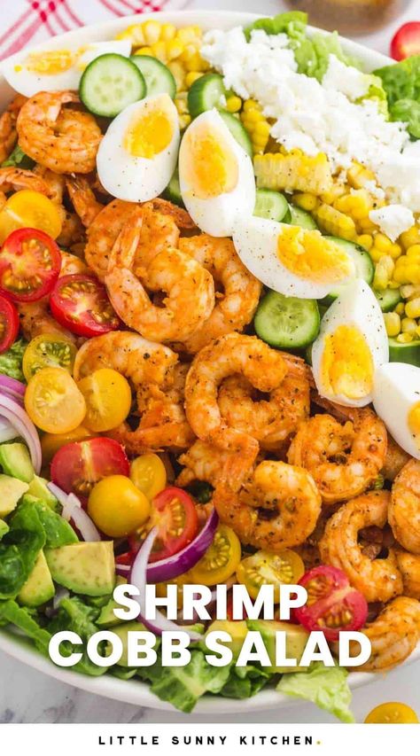 Cobb Salad Shrimp, Cobb Salad With Shrimp, Shrimp Cobb Salad Recipes, Salad Meal Prep Ideas, Cobb Salad Recipes, Shrimp Cobb Salad, Salad Cobb, Cobb Salad Dressing, Salad Shrimp