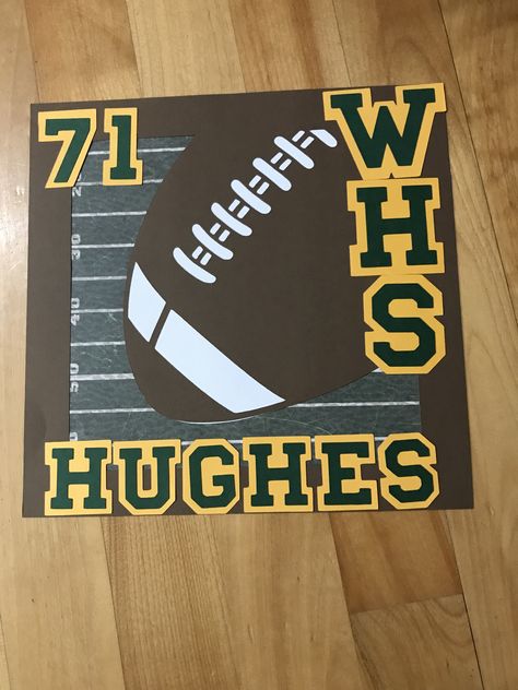 Football Game Sign Ideas, Football Player Locker Decorations, Decorating Football Players Lockers, State Football Signs High School, Football State Championship Signs, Football Locker Signs, Football Game Signs, Locker Signs, Football Banquet