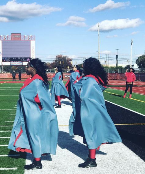 D’Elegance 💙❤️🐝✨✨ Delaware State University ✨✨✨✨ Delaware State University, Delaware State, Dance Teams, Delaware, State University, Academic Dress, University