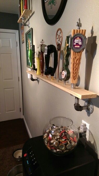 Diy tap shelf Beer Tap Handle Display Diy, Bar Tap Display Ideas, Bar Tap Ideas, Beer Tap Handles Diy, Beer Tap Handle Ideas, Beer Tap Display, Beer Tap Handle Display, Beer Tap Handles Display, Tap Handle Display