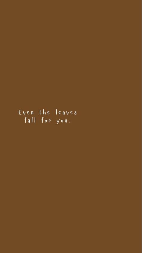 Fall Inspo Background, Fall Aesthetic Wallpaper Minimalist, Fall Aesthetic Background Iphone, Wallapers Aesthetics Fall, Fall Wallpaper Aesthetic Home Screen, Fall Phone Lockscreen, Fall Collage Pictures, Aesthetic Fall Backgrounds Iphone, Fall Aesthetic Minimalist