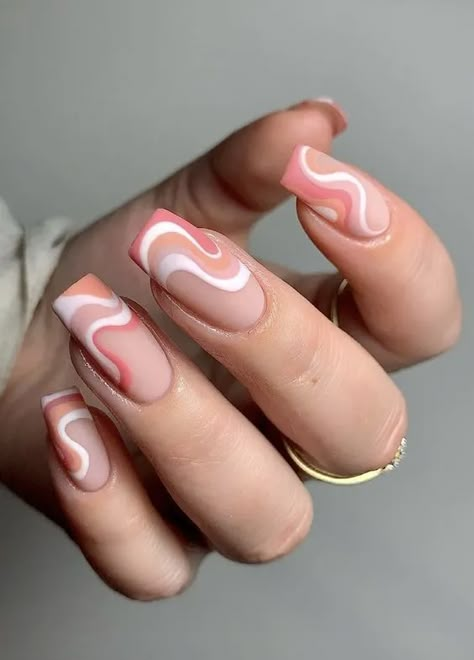 Here are 15 cute fall nails trends that you don't want to miss! I'm definitely getting #6 tomorroe - I just can't help myself! Too cute! If you want to try some cute fall nail ideas + I winter nail designs at home, or need some inspiration for next appointment at the salon, these acrylic nails ideas and gel nails are some of the cutest for 2021. Fantastic Nails, Minimal Nails, Nail Swag, Acrylic Nails Coffin Short, Minimalist Nails, Fire Nails, Dream Nails, Funky Nails, Pretty Acrylic Nails