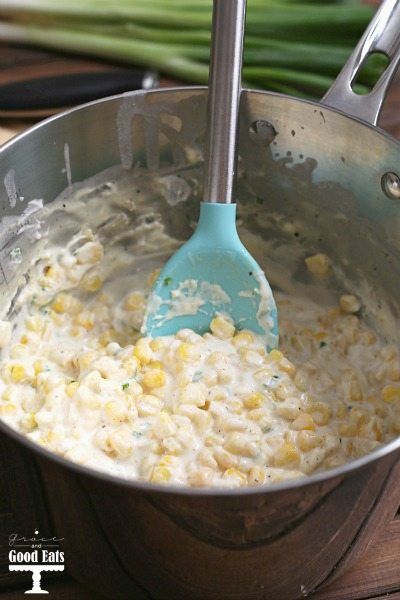 Best Ever Creamed Corn Recipe - Grace and Good Eats Corn With Cream Cheese, Chicken Tortillas, 2023 Thanksgiving, Buttery Corn, Slow Cooker Creamed Corn, Crockpot Side Dishes, Corn Side Dish, Creamed Corn Recipes, Cream Corn