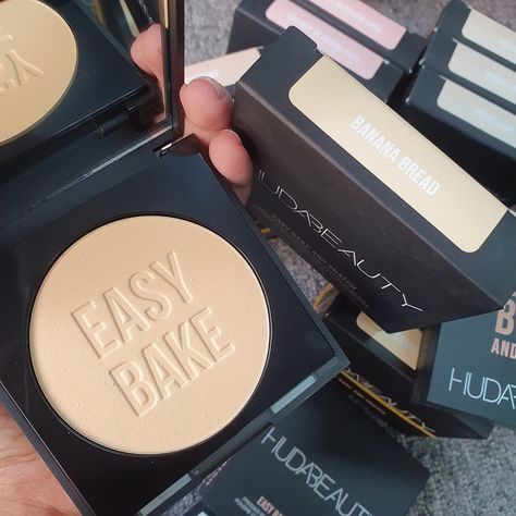 NEW Arrival Huda Beauty Easy Bake and Snatch Pressed Brightening and Setting powder 🔥this is sweat-proof powder Sale Price: 6,500 BDT Regular Price:7,050 BDT Available shades:✅ Banana Bread Cup Cake Cherry Blossom Pound Cake ✅ Inbox us / ORDER from website Get an extra discount with code: NEW10 https://lavishta.com/product/easy-bake-and-snatch-pressed-brightening-and-setting-powder/ Banana Bread Cup, Cake Cherry, Makeup Shopping, Makeup List, Easy Bake, Makeup Must Haves, Luxury Makeup, Sweat Proof, Skin Care Essentials