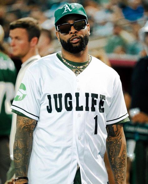 Baseball Game Outfit Men, Obj Outfits, The Ruler Archetype, Obj Style, Bae Aesthetic, Ruler Archetype, Ball Game Outfit, Dark Sleeve, Serayah Mcneill