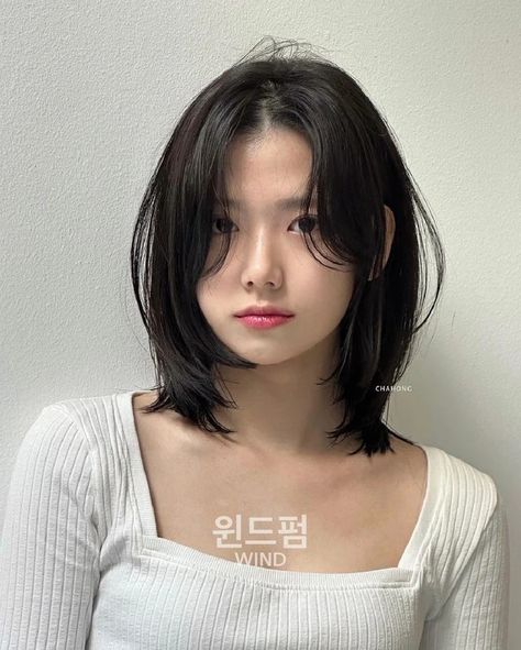 Asian Hairstyles Round Face, Short Hair Tomboy, Korean Short Hair, Hair Inspiration Long, Asian Short Hair, Hair Inspiration Short, Hairdos For Short Hair, Shot Hair Styles, Hair Stylies