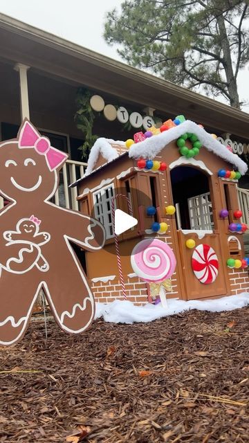 Gingerbread House For Parade Float, Gingerbread House Little Tikes, Christmas Diy Gingerbread House, Outdoor Christmas Lights Gingerbread House, Gingerbread Man Outdoor Decorations Diy, Gingerbread Train Ideas Decoration, Diy Gingerbread House Front Porch, Building A Gingerbread House, Outside Gingerbread House Ideas