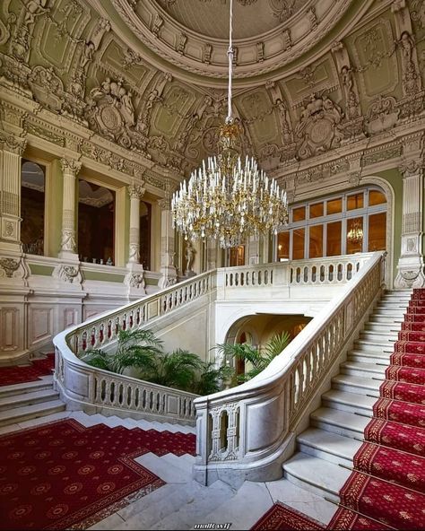 𝗩𝗘𝗥𝗦𝗔𝗜𝗟𝗟𝗘𝗦𝗔𝗗𝗡𝗘𝗦𝗦 on Instagram: “🤩 Congratulations to @maik.wtf on this wonderful picture of @yusupov_palace 🏛️ #art #architecture #palace #royal #luxury #travel #discover…” Palace Stairs, Romanov Palace, European Palace, Palace Interior, Russian Architecture, Interior Stairs, Imperial Russia, Fantasy House, Wonderful Picture