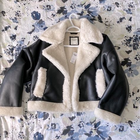 Abercrombie Sherpa leather jacket Fleece Lined Leather Jacket, Sherpa Lined Leather Jacket, Sherpa Leather Jacket Outfit, Black Sherpa Jacket Outfit, Sherpa Leather Jacket, Leather Jacket With Sherpa, Leather Sherpa Jacket, Sherpa Jacket Outfit, Black Sherpa Jacket