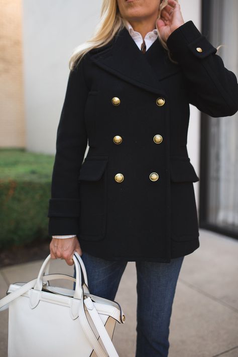 My Favorite Five: Classic Coats You Need In Your Closet Women Peacoat Outfit, Peacoat Outfits, Peacoat Womens Outfit, Peacoat Outfit, Peacoat Women, Black Coat Outfit, Peacoat Womens, Snow Day Outfit, Black Pea Coat