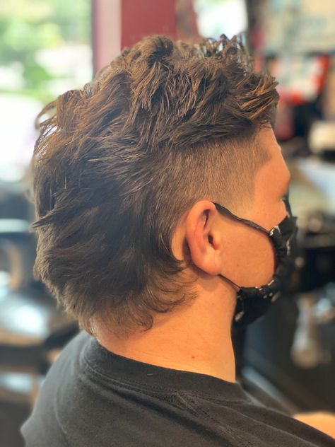 Country Mullet, A Mullet Haircut, Baseball Haircuts, Hockey Hair, Mohawk Hairstyles Men, Mens Haircuts Short Hair, Men Haircut Curly Hair, Mullet Haircut, Modern Mullet