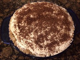 Bayou Goo Pie Recipe, Bayou Brownie Pie, Types Of Pie, Ice Lollies, Cheesecake Pie, Pie Day, Ice Lolly, Pie Pan, Cookie Crumbs